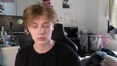 louie_evans online show from March 14, 10:08 am