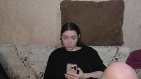 LINA online show from June 28, 11:01 pm