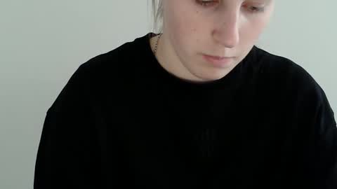 Vivian online show from November 4, 10:27 am