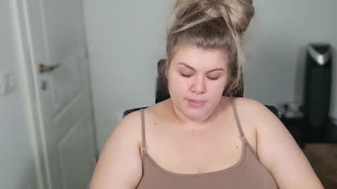 Ally online show from October 13, 3:19 am