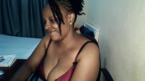 loveedee4 online show from April 15, 10:32 pm