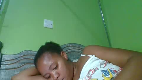 lovegal335 online show from May 24, 9:21 pm