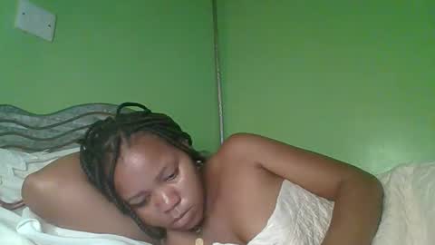 lovegal335 online show from June 4, 7:58 am