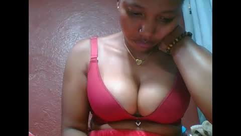 loveinlife750427 online show from November 23, 5:33 pm