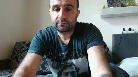 loveivat80 online show from March 21, 1:05 pm