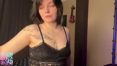 Sophia online show from April 22, 9:11 pm