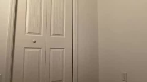 Love online show from November 4, 7:15 pm