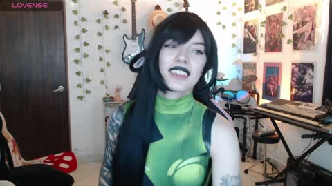 Cassie online show from April 2, 7:54 pm