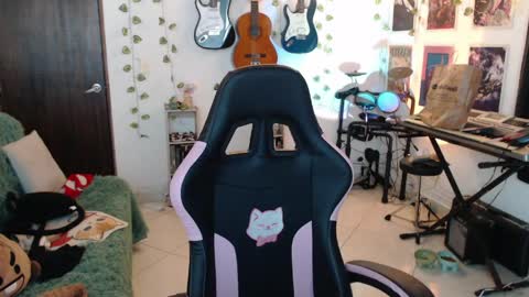 Cassie online show from April 10, 2:28 am