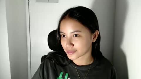 Kiara online show from April 17, 3:53 am