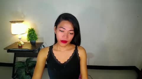 lovely_nathaliax online show from February 8, 6:11 pm