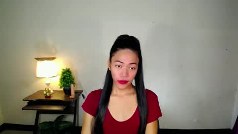 lovely_nathaliax online show from February 22, 3:25 pm