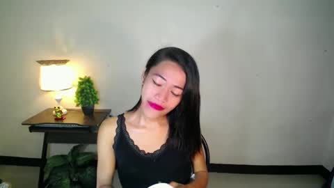 lovely_nathaliax online show from February 10, 6:24 pm