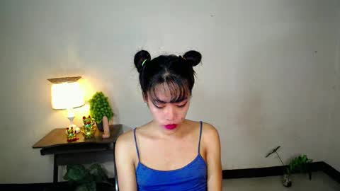 lovely_nathaliax online show from March 6, 6:08 am