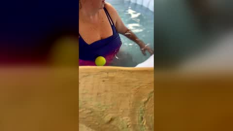 lovelyladyflaccid online show from April 11, 5:06 pm