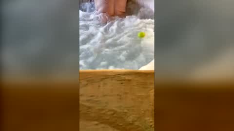 lovelyladyflaccid online show from April 15, 10:10 pm