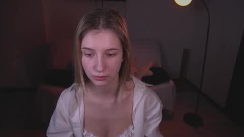 Anna online show from March 24, 5:19 pm