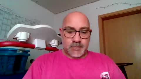 lover010983 online show from October 20, 9:25 am