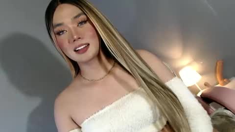 lovers moon22 online show from January 23, 4:09 am