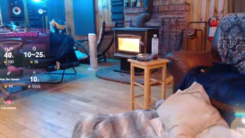 Snapshot of loversinadangeroustime2024 chatting on January 16, 1:27 am Drake  Sara online show from January 16, 1:27 am