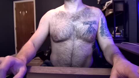 loves to drill online show from December 23, 5:11 pm