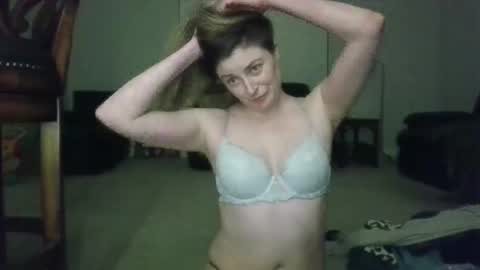 Alexia Rainn online show from December 17, 3:57 am