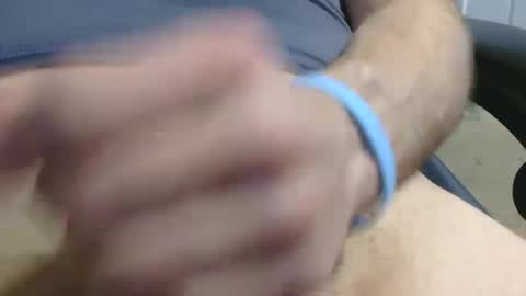 loveshismommy1871 online show from November 1, 5:56 pm