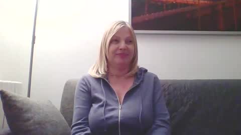 Snapshot of lovestar544963 chatting on January 8, 11:52 pm Marlyn online show from January 8, 11:52 pm