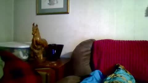 lovesummer69 online show from April 7, 1:29 am