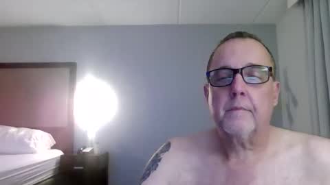 lovesummer69 online show from March 27, 1:22 am