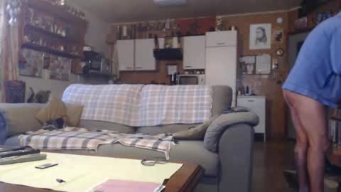 aaron online show from November 23, 12:47 pm