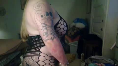 lovetubes101 online show from September 11, 12:34 am