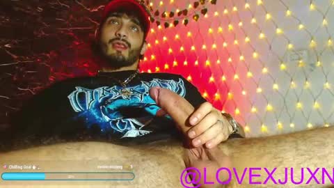 lovexjuxn77 online show from May 16, 5:59 am