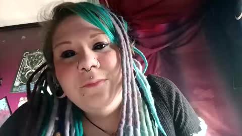Snapshot of lovexmuffin444 chatting on October 19, 8:24 pm lovexmuffin444 online show from October 19, 8:24 pm