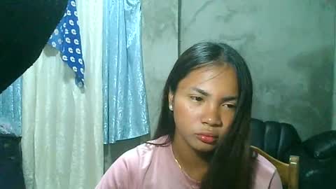 loving_rhean online show from March 12, 8:09 pm
