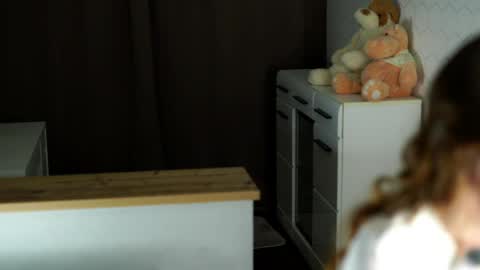 Amelia online show from April 4, 12:23 pm