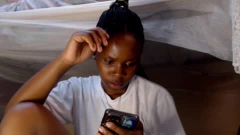 loyalcutic online show from January 24, 7:08 am