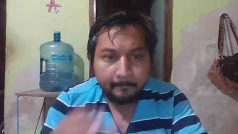 lpmauriciosantamaria online show from March 18, 3:23 am