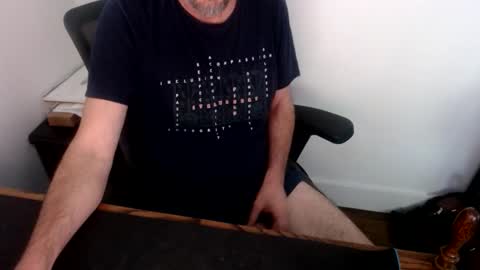 lreed090 online show from May 9, 8:59 pm
