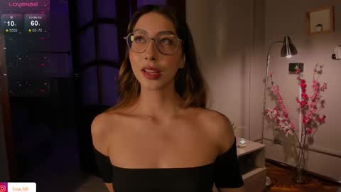 Snapshot of lua_ferch_ chatting on February 25, 2:04 pm ---Goys incredible photographs online show from February 25, 2:04 pm