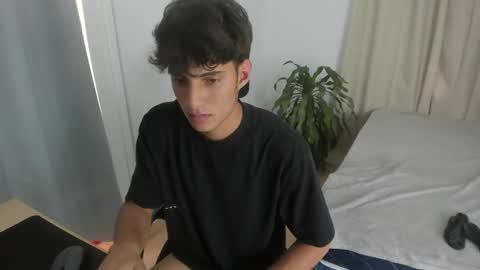 lucacosta19 online show from May 9, 9:54 pm