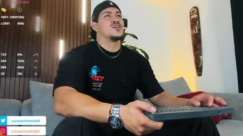 LUCA SANTOS online show from April 21, 3:46 am