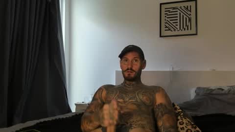 lucasexclusive online show from February 3, 5:27 am