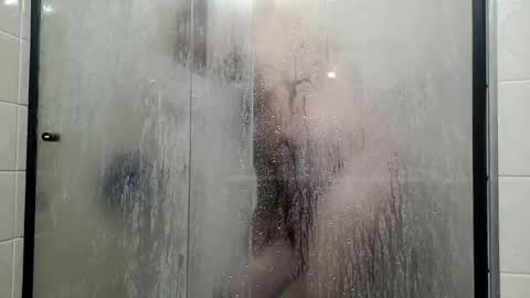 Snapshot of lucasgody chatting on January 2, 11:06 pm lucas online show from January 2, 11:06 pm