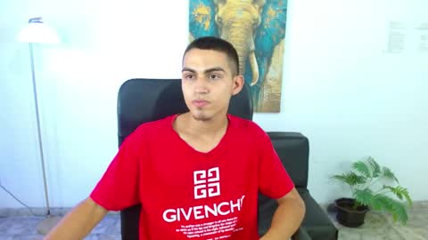 Lucas online show from April 14, 8:34 pm