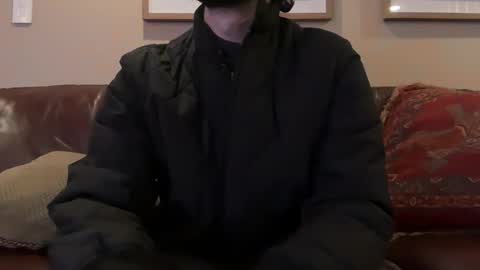 lucca_d123 online show from May 7, 8:54 am