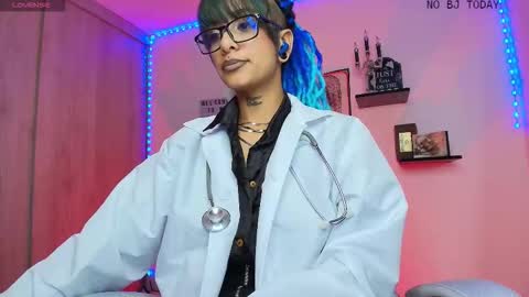 Veronica Rati    online show from October 3, 5:32 pm