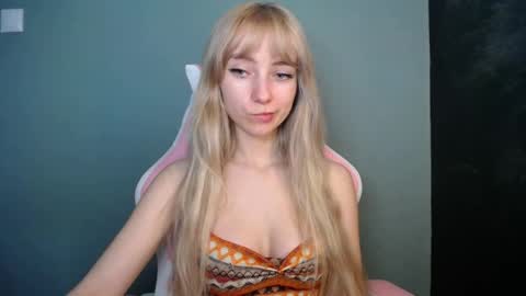 Lucy online show from April 11, 12:53 pm