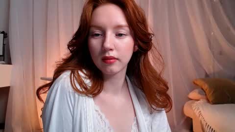 Lucia online show from December 12, 4:53 pm