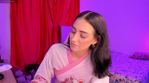    online show from December 18, 8:20 am